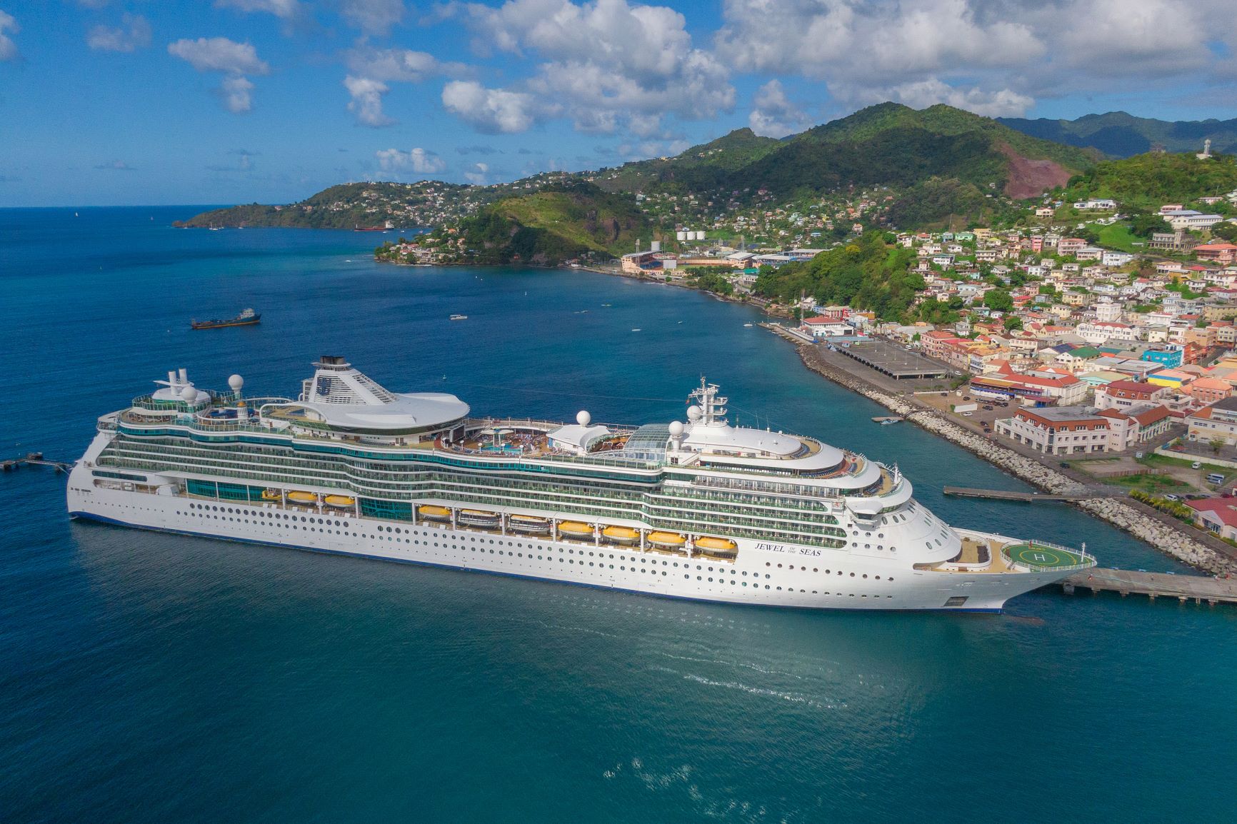 Royal Caribbean International лайнеры